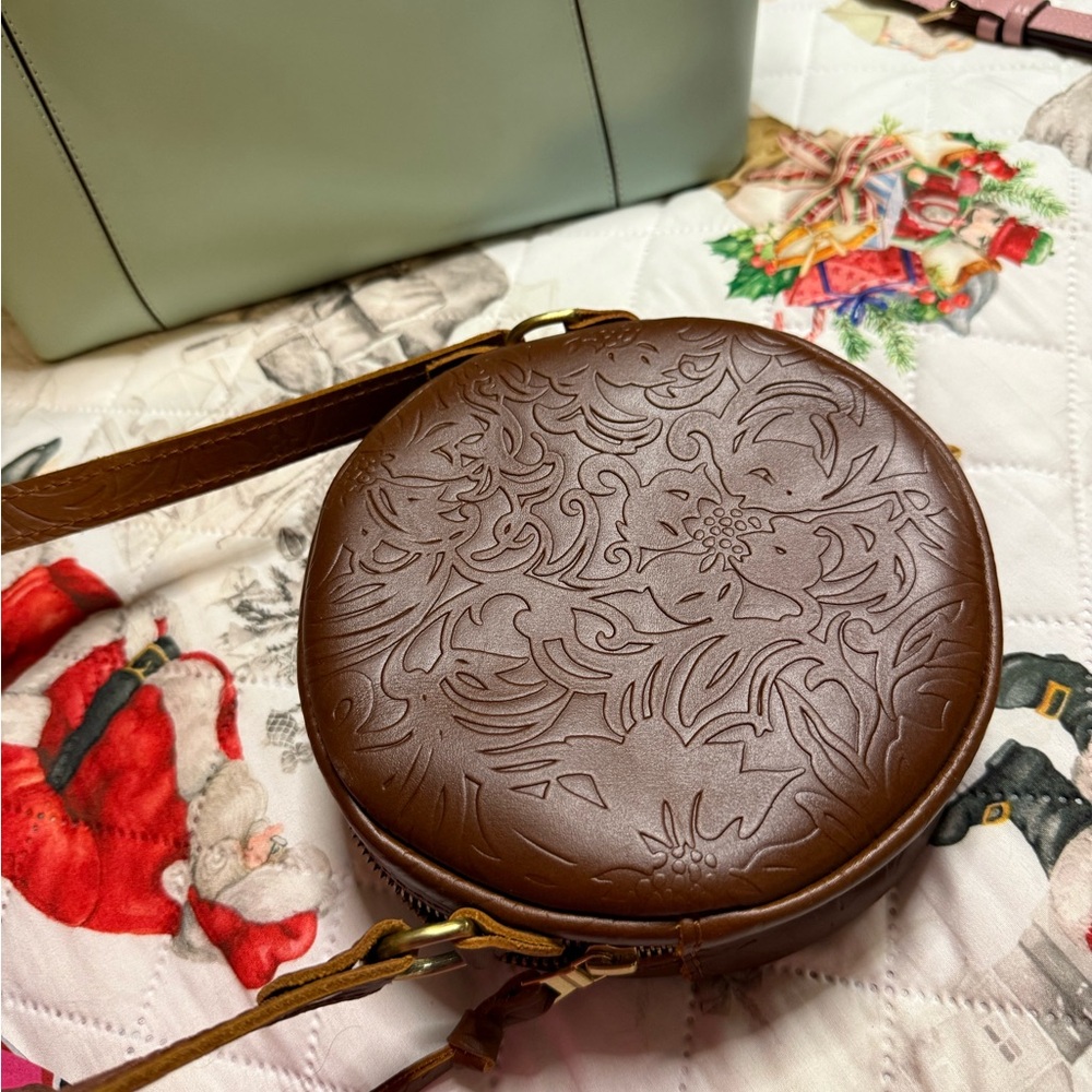 Elegant Floral Embossed Brown Crossbody Bag